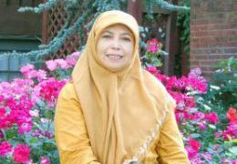 Titik-Hartini-(Bendahara)
